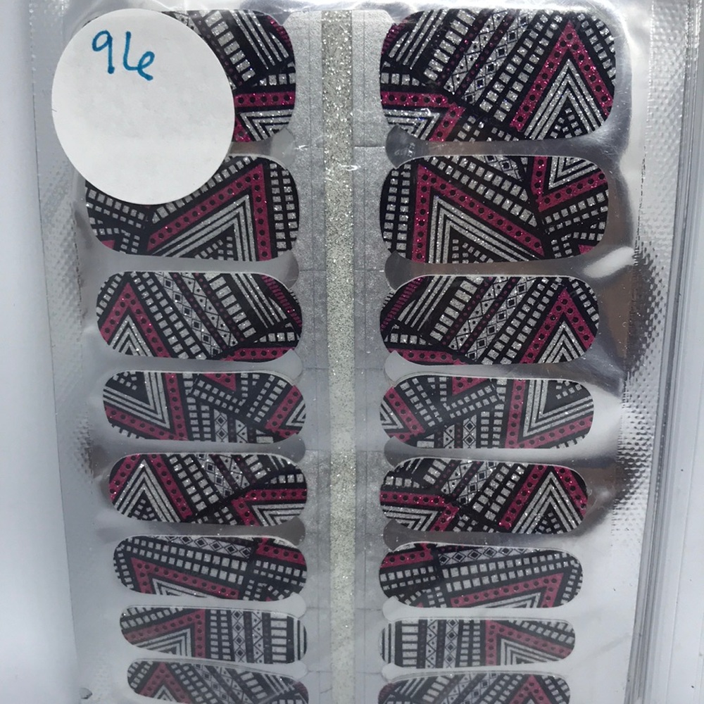 Deco sparkle 100 % nail Polish Strips